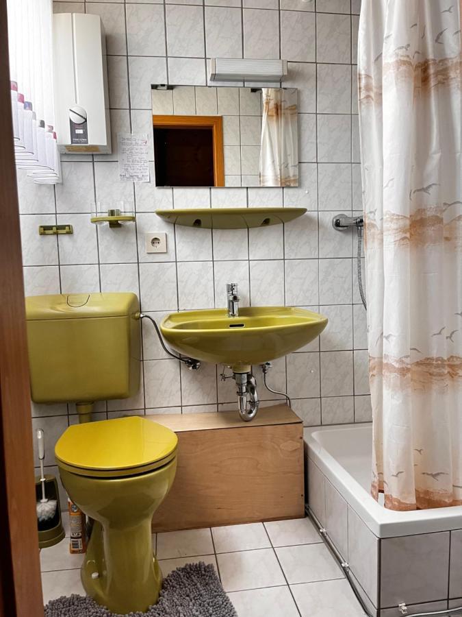 Gemuetliches Ferienhaus Mit Sonniger Terrasse Frankenwald Naehe Badesee Smart-Tv Lichtenberg  Luaran gambar